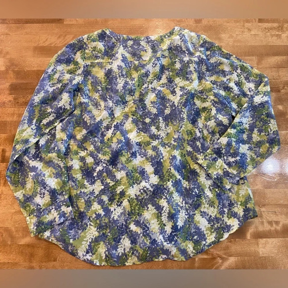 J. JILL Floral Print Cotton and Silk Blouse Size Small Petite Green/Blue - Picture 4 of 9